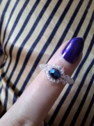 Ręcznie robiony pierścionek z koralilów