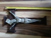 Stary drewniany krzyż na ścianę 