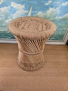 Rattanowy stołek / taboret – naturalny, ręcznie pleciony