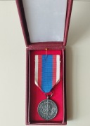Medal MSW „W Służbie Narodu” – XX lat – PRL – Stan Kolekcjonerski + Etui