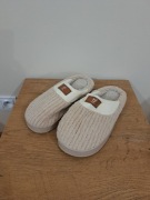 Kapcie, obuwie domowe, kolor beżowy, rozmiar 36/37, born2be