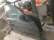 drzwi bmw e90 e91 czarne ładne całe 