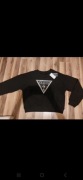 Czarna bluza marki Guess