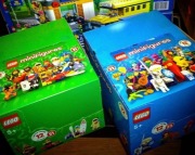 Lego minifigurki seria 21 + 22 dwa kartony