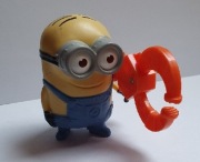 McDonald minionek z chwytakiem 2013