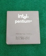 Procesor ceramiczny Intel Pentium - lata 90te - sprawny