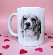 Piękny biały kubek z nadrukiem do kawy herbaty piesek Beagle