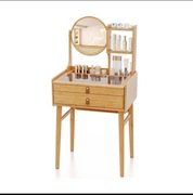 Toaletka z lusterkiem i szufladami