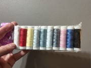 Komplet nici do szycia różne kolory