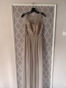 Długa weselna sukienka XS David’s Bridal kawa z mlekiem długa tiulowa 