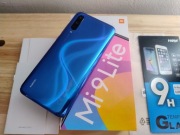 Smartfon Xiaomi Mi 9 Lite 6/64GB - ładny Aurora Blue - stan bardzo dobry