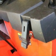 Polaris zamek bagażnika 