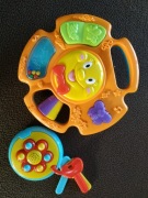 Zabawki dla dzieci grające 