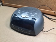 Radio małe  z budzikiem technostar głośny