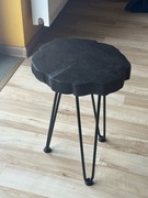 Stolik kawowy / do łóżka / Czarny dąb / żywica