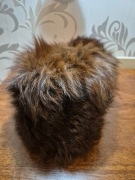 Czapka z naturalnego futra z lisa