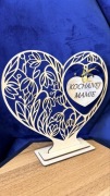 Ażurowe serce na Dzień Mamy – dekoracja z dedykacją 