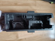 Schowek do kompresora i płynów 