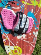 Deska kitesurfinowa 132/39  Piękna dla dziewczyny
