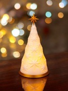 Świąteczna Lampa Stołowa "Guiding Light" – Magia Gwiazd w Twoim Domu!