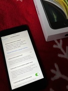 Smartfon Iphone SE 2020