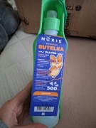 Plastikowa butelka na wodę dla psa