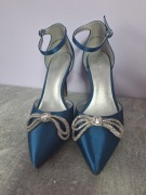 Piękne niebieskie buty r.37 Catwalk