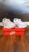 Nike shox 39 Białe Nowe 