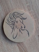 Podkładka pod kubek. Naturalne drzewo. Koń 