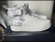 Nike AF1 SF Skóra RARE