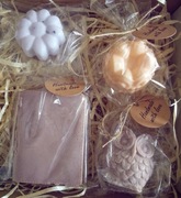 Zestaw naturalnych mydeł glicerynowych,wosk GRATIS