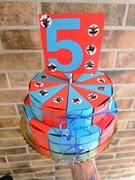 Papierowy Tort Urodzinowy lub Piniata 