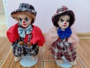 zestaw dwie szwajcarskie laleczki pajace clowny pieroty figurki