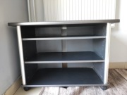 Stolik pod telewizor