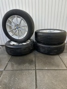 ORYGINALNE 4 FELGI Z OPONAMI DO BMW X3 G01 X4 G02 ,  225/60/R18 LATO