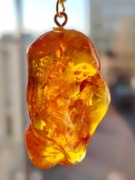 Naszyjnik z naturalnym bursztynem bałtyckim | Stal szlachetna