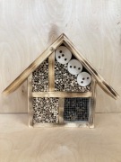 Hotel domek ul budka dla owadów pszczół murarek