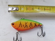 Wobler cykada na bolenia szczupaka 5,5 cm 11g tonący