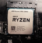 Procesor AMD Ryzen 3 Pro 2200GE