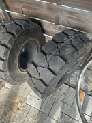 Opony pełne quick 27x10-12