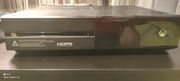 Konsola XBox One + Kinect + pad + dwie gry 