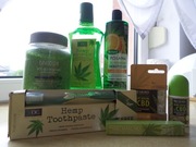 Zestaw kosmetyków z olejem konopnym