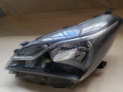 Toyota Yaris III Lift – lampa lewa przód