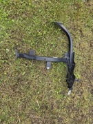 Wspornik mocowanie błotnika lewa strona Audi A8 D4 pająk 