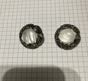 kolczyki klipsy, stare styl lat 90' , udające masę perłową