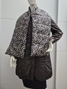 Brązowy płaszcz plus puchowy fraternity woman szal w panterkę 