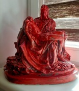 Stara figura ceramiczna 