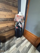 Nowa sukienka kwiaty z metką