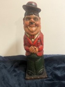 Drewniana rzeźba dekoracyjna lata 60 70 skrytka na butelkę 