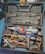 Wiertnica że statywem